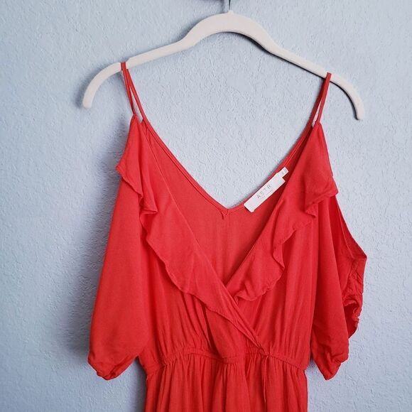 ASTR Red Ruffle Cold Shoulder Dress - Picture 4 of 9